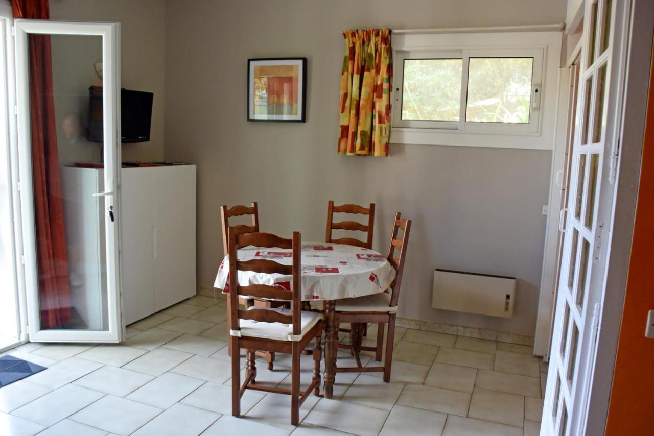 Appartements Dans Villa En Rez De Jardin イエール エクステリア 写真