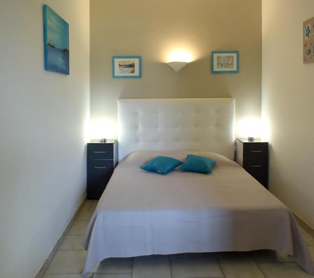 Appartements Dans Villa En Rez De Jardin イエール エクステリア 写真