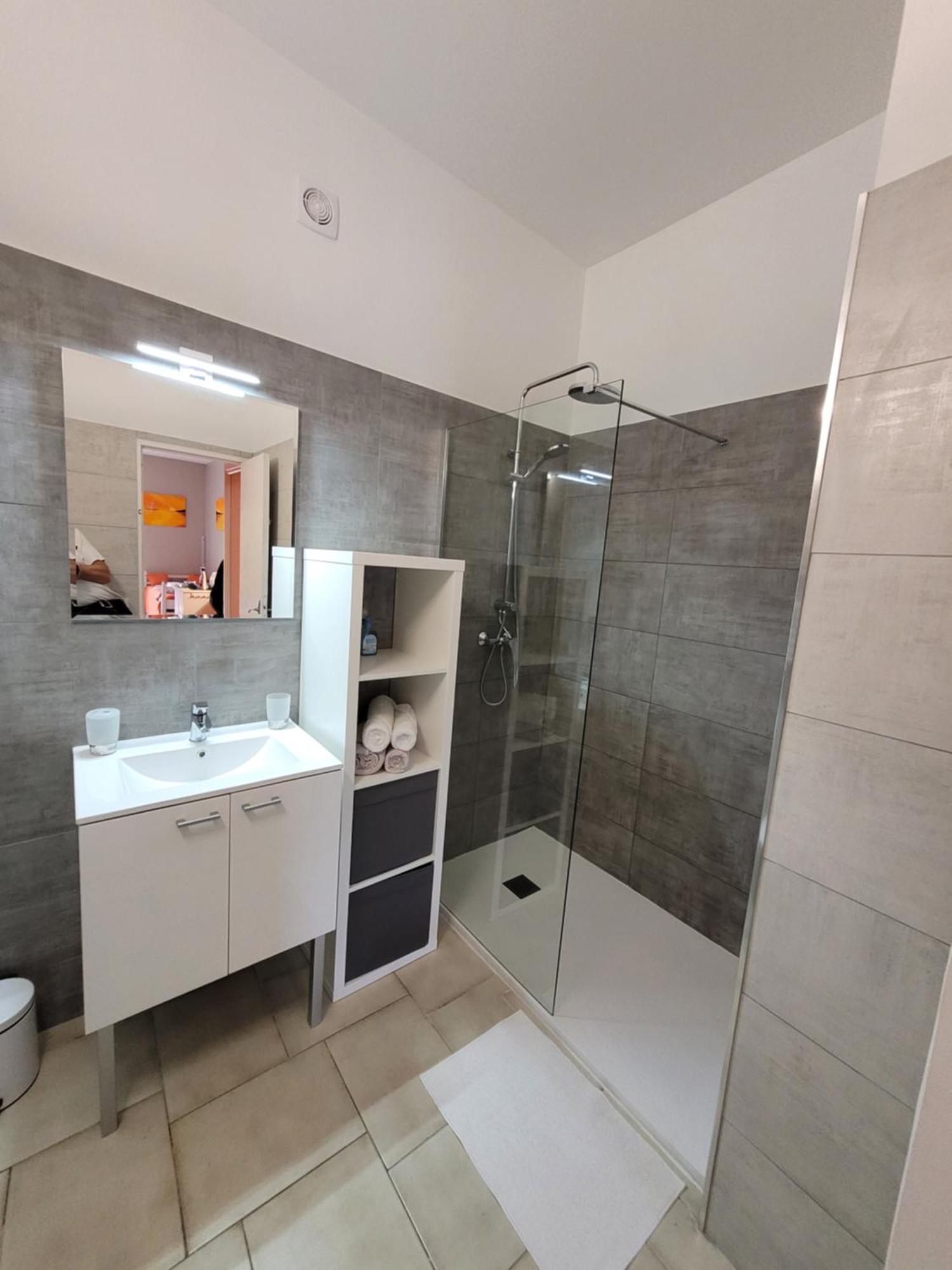 Appartements Dans Villa En Rez De Jardin イエール エクステリア 写真