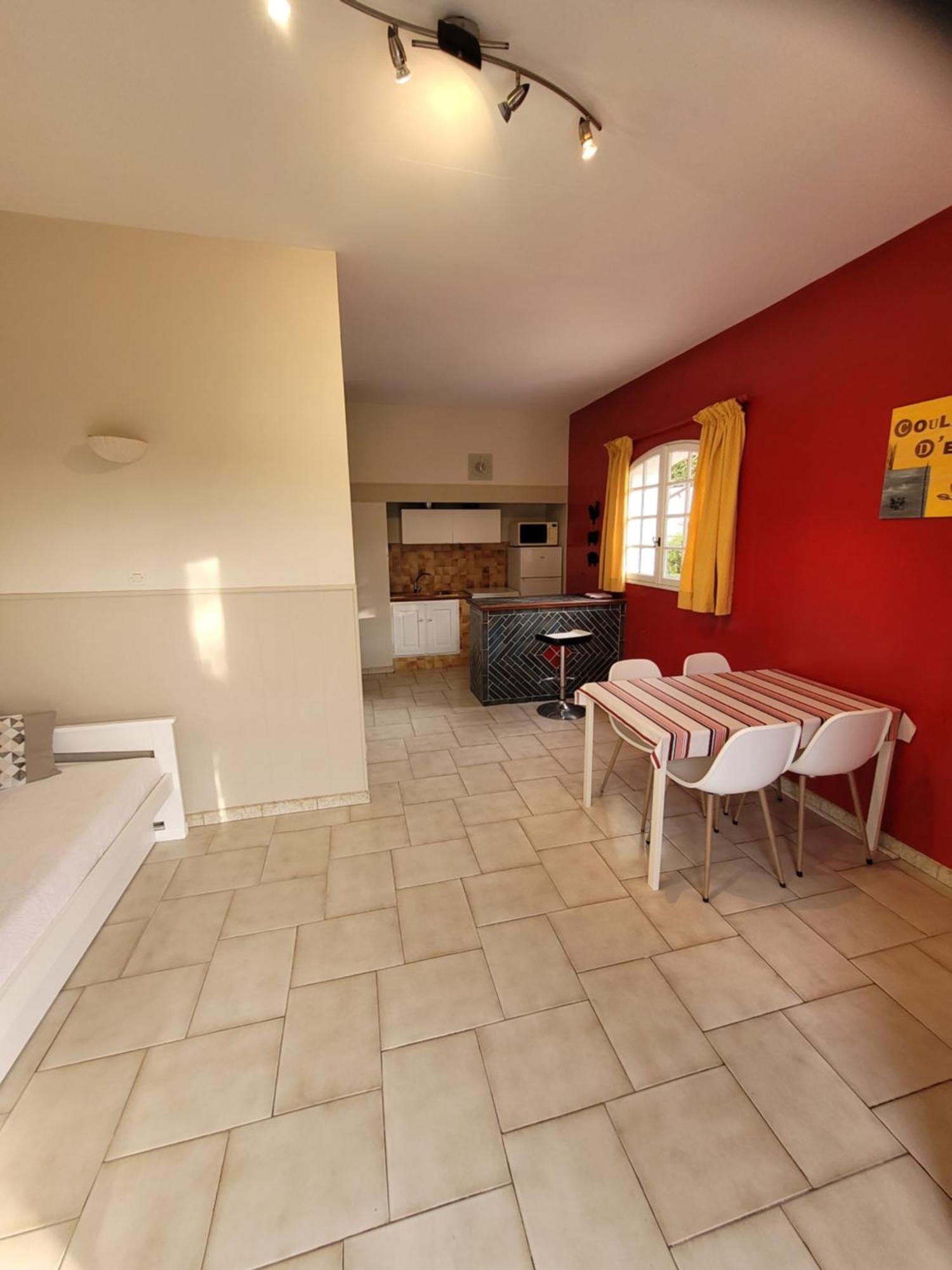 Appartements Dans Villa En Rez De Jardin イエール エクステリア 写真