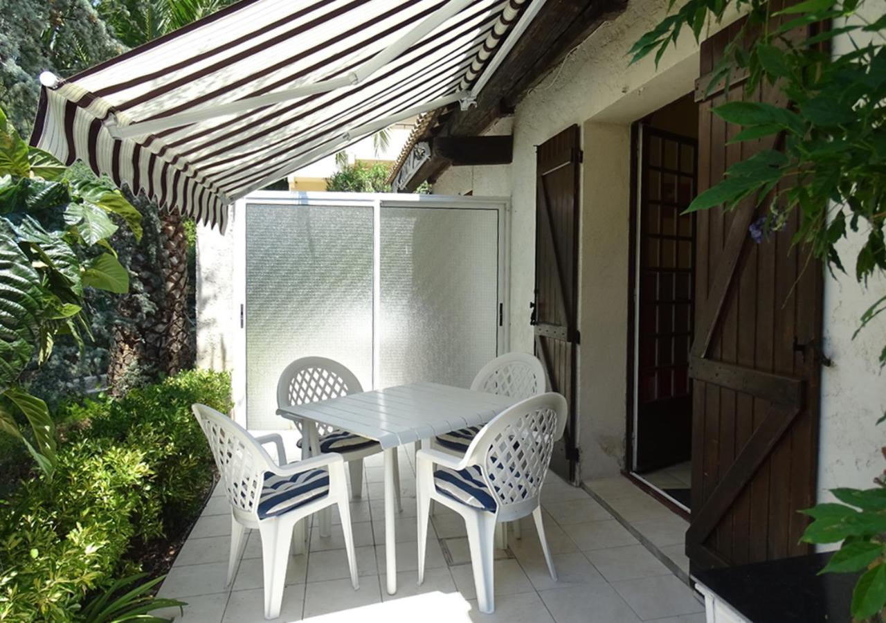 Appartements Dans Villa En Rez De Jardin イエール エクステリア 写真