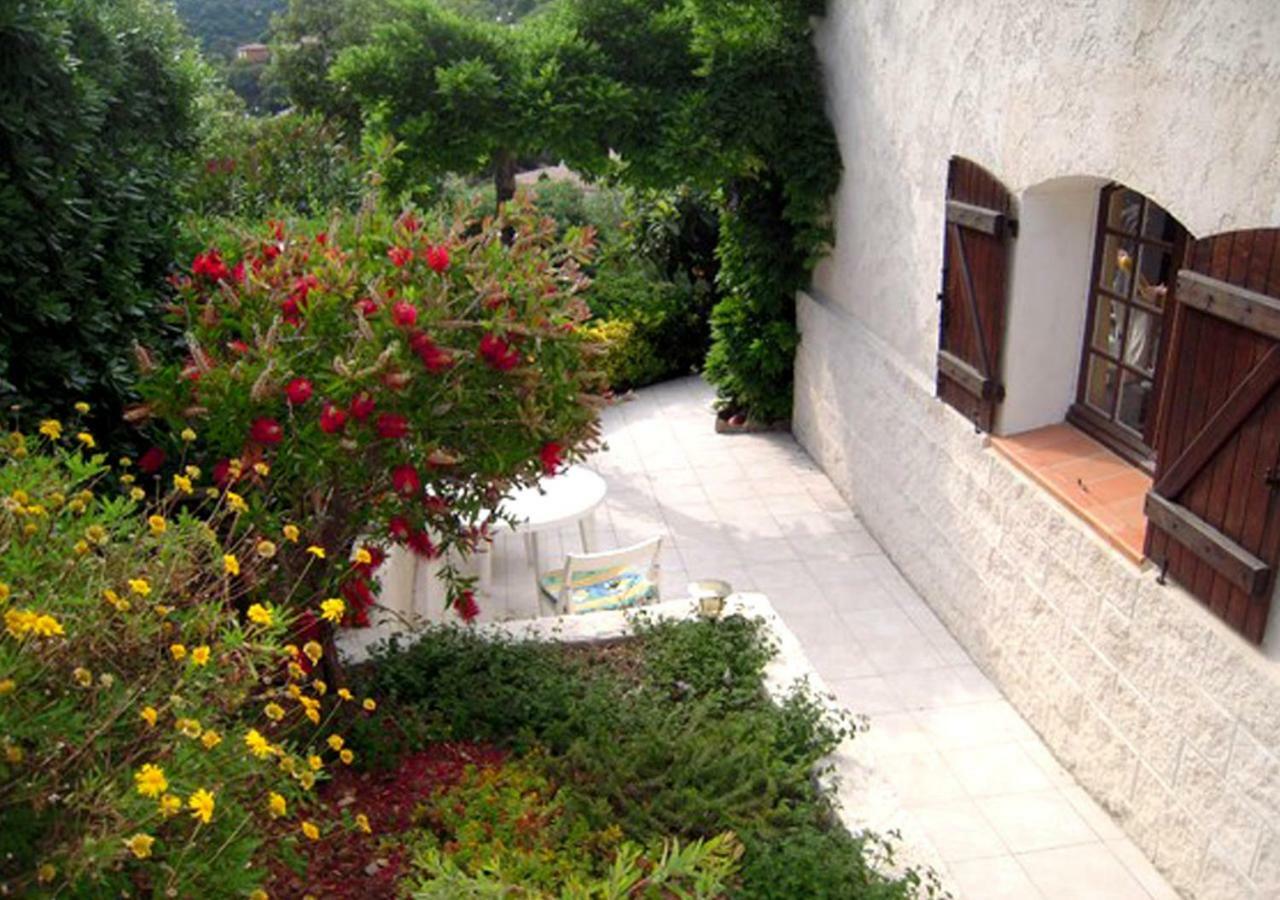 Appartements Dans Villa En Rez De Jardin イエール エクステリア 写真